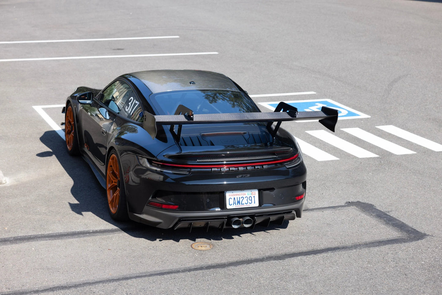 Dundon | 992 GT3 "Valkyrie" Carbon Swan Neck Wing Package