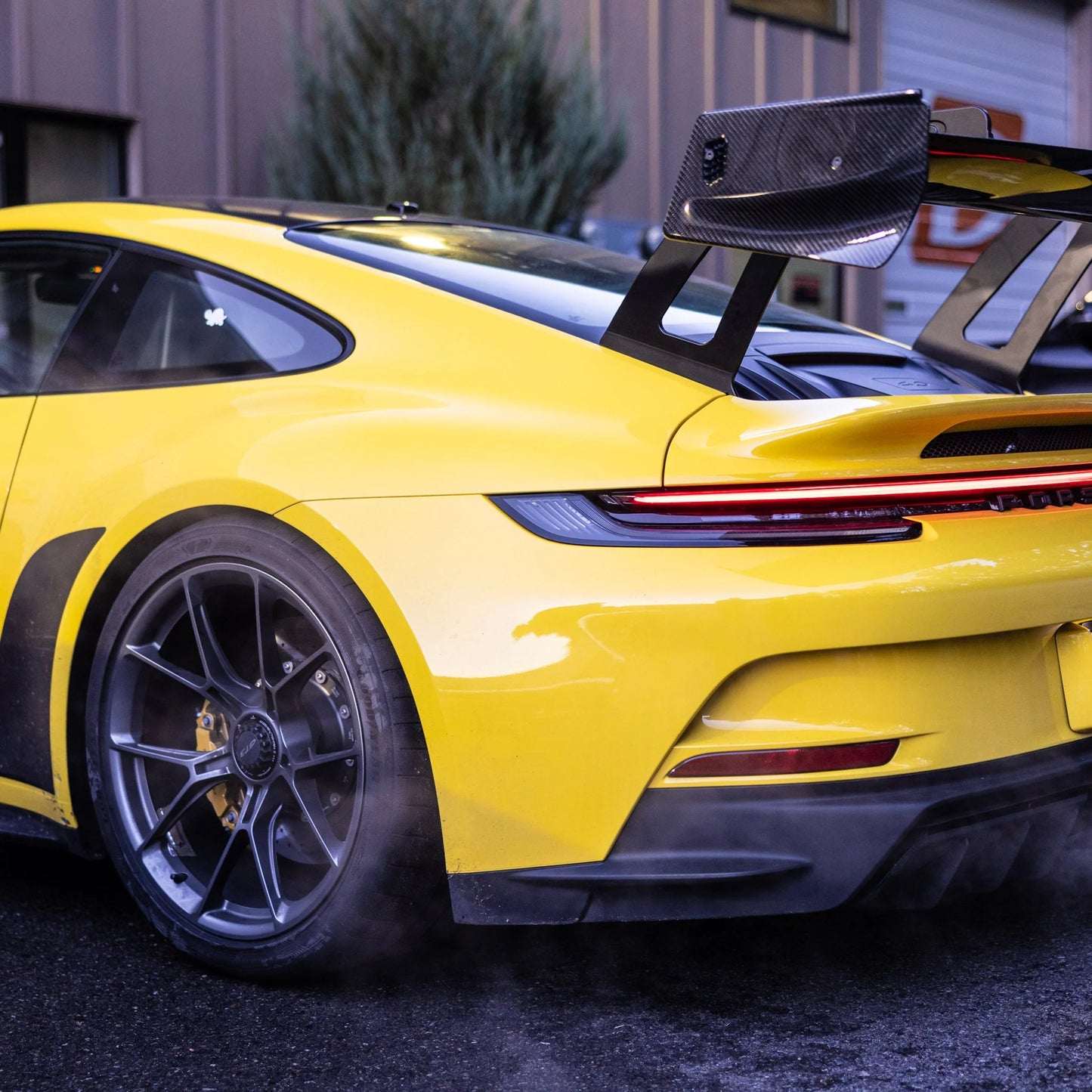 Dundon | 992 GT3 "Valkyrie" Carbon Swan Neck Wing Package