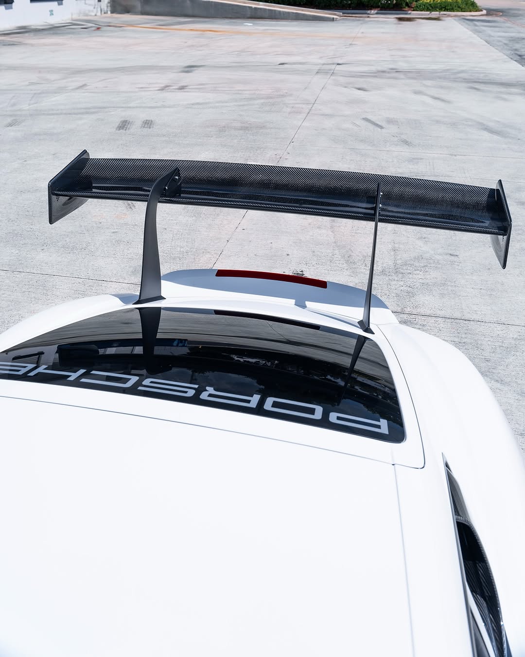 Dundon | 718 GT4RS "VALKYRIE" WING PACKAGE
