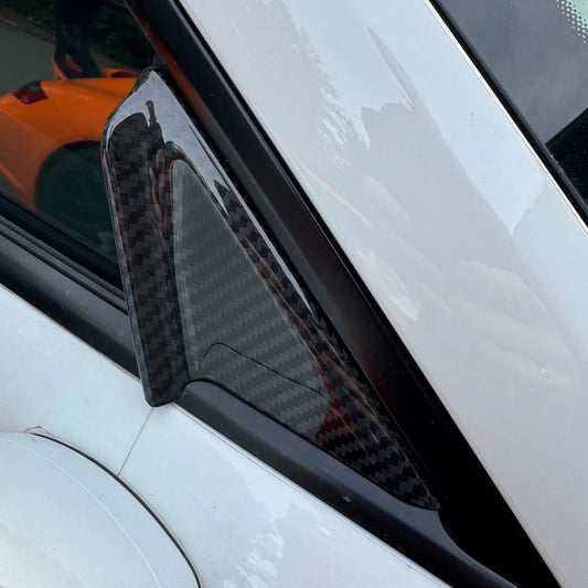 Dundon | Carbon Wind Deflectors